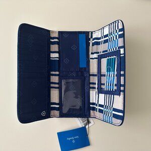 Vera Bradley trifold wallet - NWT
